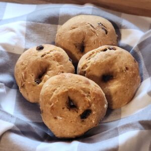 Cinnamon Raisin Bagels